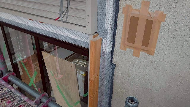 姫路市　窓周りのラス施工